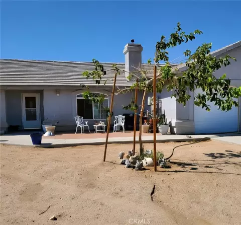 5877 Goss Rd, Phelan, CA 92371 photo 2