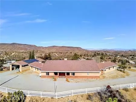 5040 Brisbane Ave, Yucca Valley, CA 92284