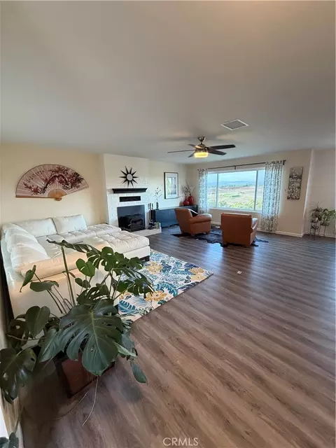 Living - 1864 Winterwarm, Fallbrook, CA 92028 photo 1 of 2