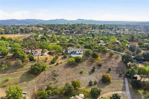 View/Area - 1864 Winterwarm, Fallbrook, CA 92028 photo 2 of 6