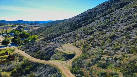 0 Upton, Wildomar, CA 92595 photo 3