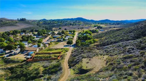 0 Upton, Wildomar, CA 92595 photo 4