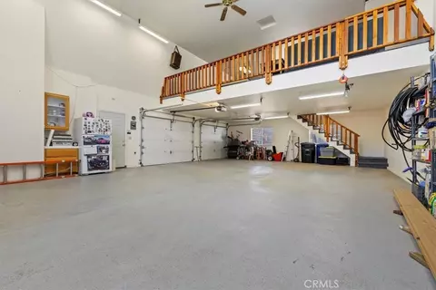 627 Sunset Ln, Sugarloaf, CA 92386