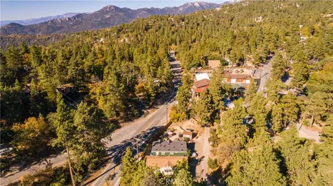 View/Area - 23700 Clement Way, Idyllwild, CA 92549 photo 4 of 7