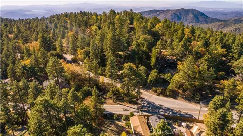 View/Area - 23700 Clement Way, Idyllwild, CA 92549 photo 6 of 7