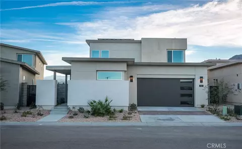 157 Mustang Ln, Palm Springs, CA 92262