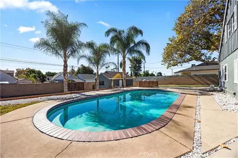 624 Hendrix Ave, Claremont, CA 91711