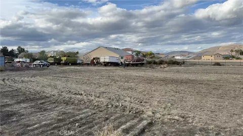669 N Lyon, San Jacinto, CA 92582