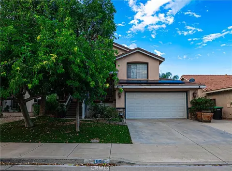 1084 Abbottswood Rd, Perris, CA 92571