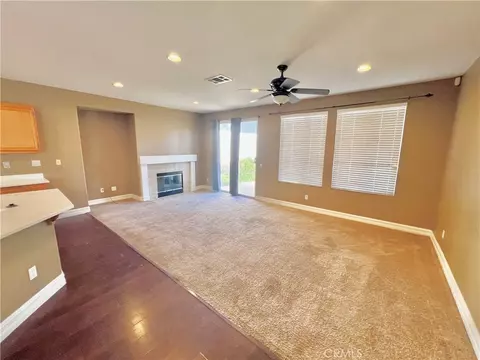 Living - 27145 Cherry Grove Ct, Temecula, CA 92591 photo 4 of 11