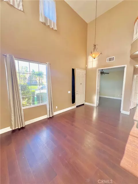 Living - 27145 Cherry Grove Ct, Temecula, CA 92591 photo 1 of 11