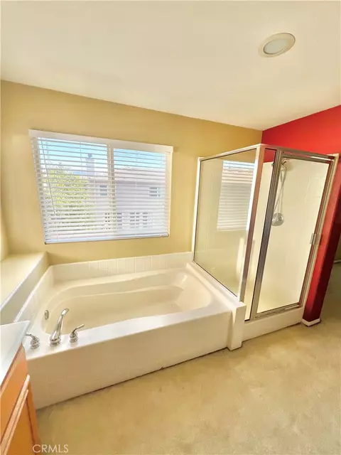 Bath - 27145 Cherry Grove Ct, Temecula, CA 92591 photo 5 of 5