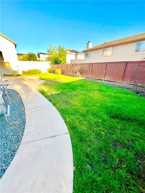 Exterior - 27145 Cherry Grove Ct, Temecula, CA 92591 photo 11 of 16