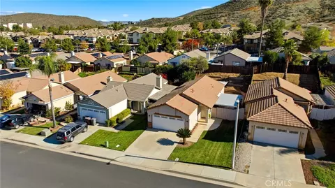 27968 Red Dawn, Menifee, CA 92585