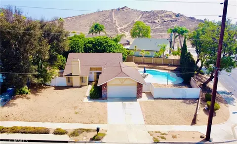 7707 Bolton Ave, Riverside, CA 92503