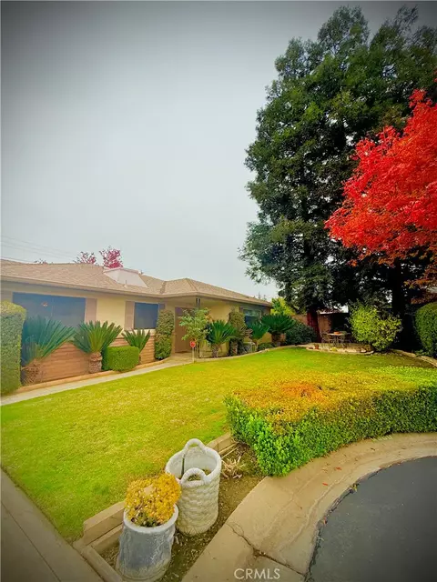 6380 N 5th St, Fresno, CA 93710