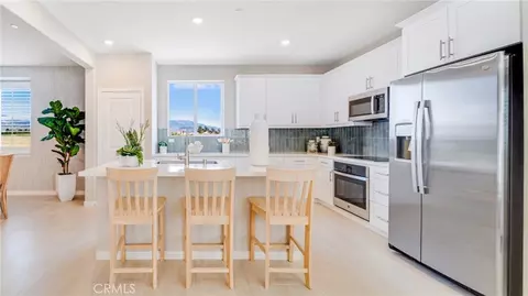 26125 Mercury Dr, Loma Linda, CA 92373