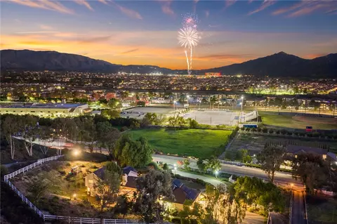 30230 De Portola Rd, Temecula, CA 92592