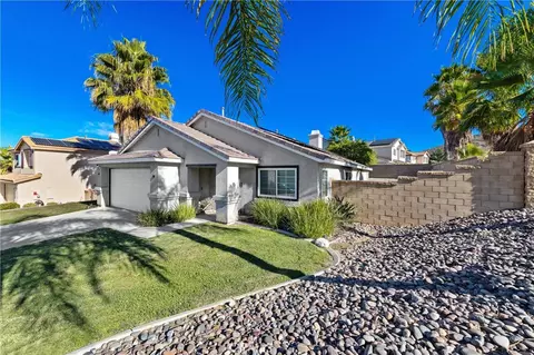 27864 Maywood Bnd, Menifee, CA 92585