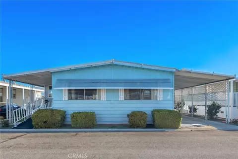 1895 W Devonshire Ave #101, Hemet, CA 92545