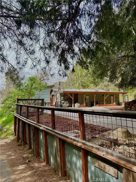 36750 Hilltop, Mentone, CA 92359