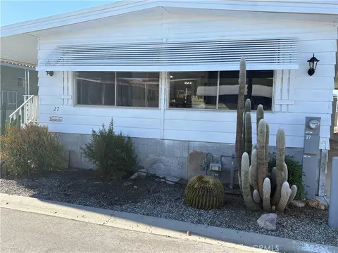 1895 W Devonshire Ave #27, Hemet, CA 92545