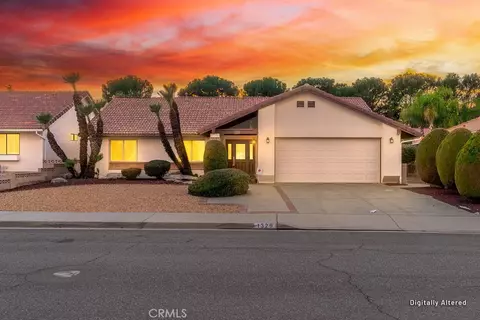 1329 Hickory Dr, Hemet, CA 92545