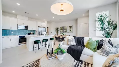 2607 Cloudview Privado, Ontario, CA 91761