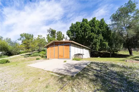 2248 Mil Sorpresas, Fallbrook, CA 92028 photo 25