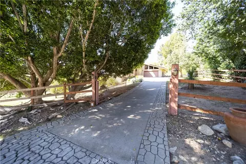2248 Mil Sorpresas, Fallbrook, CA 92028 photo 2