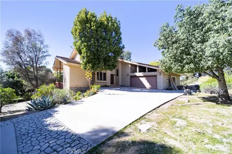2248 Mil Sorpresas, Fallbrook, CA 92028 photo 4