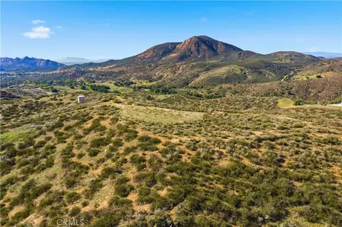 33850 Stage Rd, Temecula, CA 92592