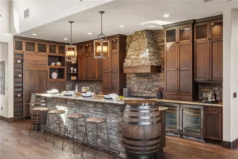 Kitchen - 41570 Avenida Bordeaux, Temecula, CA 92592 photo 2 of 6