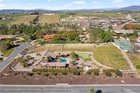 View/Area - 41570 Avenida Bordeaux, Temecula, CA 92592 photo 5 of 7