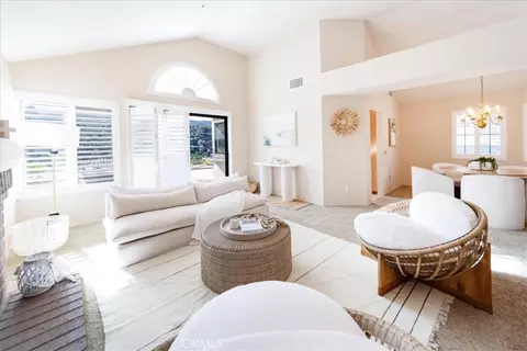 28742 Vista Valley Dr, Vista, CA 92084