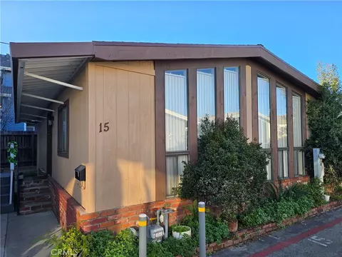 327 W Wilson #15, Costa Mesa, CA 92627