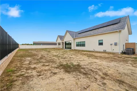 Exterior - 32225 Daybrook Ter, Temecula, CA 92591 photo 11 of 12
