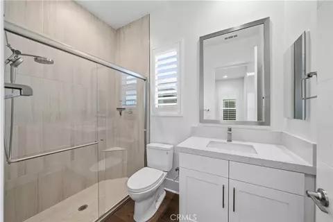 Bath - 32225 Daybrook Ter, Temecula, CA 92591 photo 3 of 4