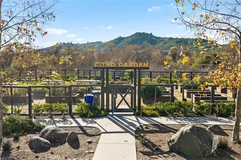View/Area - 303 Sweet Pl, Fallbrook, CA 92028 photo 11 of 15