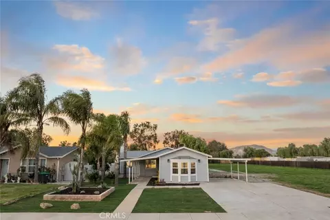 450 Lisbon St, Perris, CA 92571