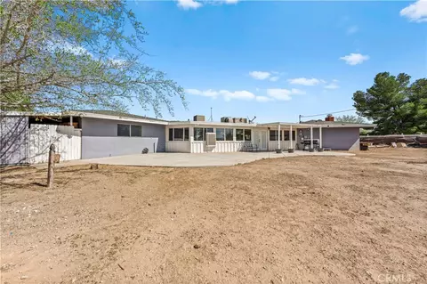 Exterior - 14636 Choco Rd, Apple Valley, CA 92307 photo 11 of 11