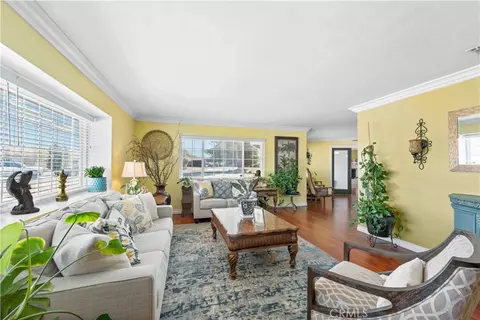 Living - 14636 Choco Rd, Apple Valley, CA 92307 photo 2 of 3