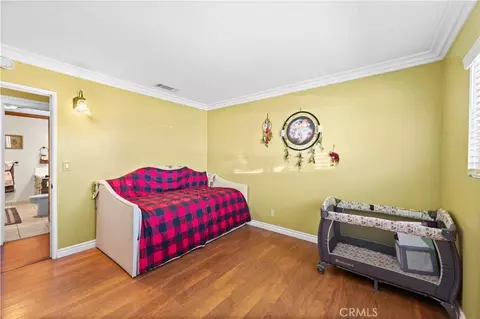 Bedroom - 14636 Choco Rd, Apple Valley, CA 92307 photo 4 of 6