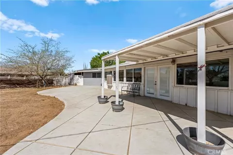 Exterior - 14636 Choco Rd, Apple Valley, CA 92307 photo 5 of 11