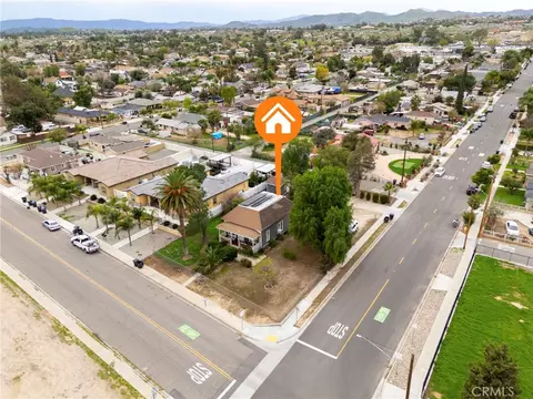 504 S C St, Perris, CA 92570