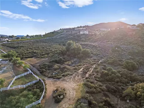 21903 Los Robles Rd, Murrieta, CA 92562