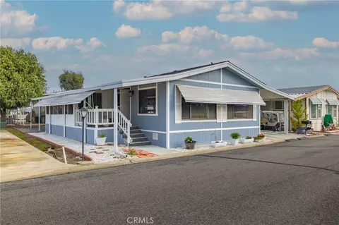 5001 W Florida Ave #305, Hemet, CA 92545