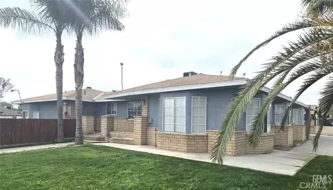 905 Castro Ln, Bakersfield, CA 93304