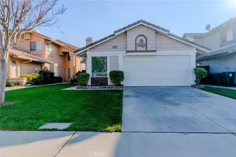 15543 Garnet Ct, Fontana, CA 92337