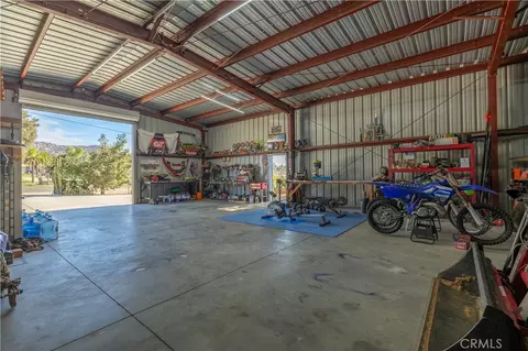 24067 Longview Ln, Menifee, CA 92585
